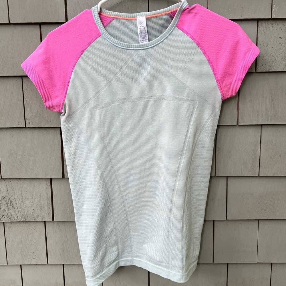NWOT Ivivva Top (Same as lululemon Swiftly Tee)